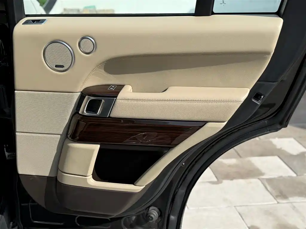 Land Rover Range Rover — фотографии объявления, Фото 17