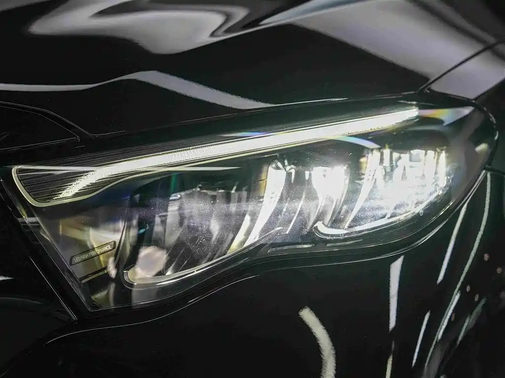 Mercedes-Benz E-Class New Energy — миниатюра 12