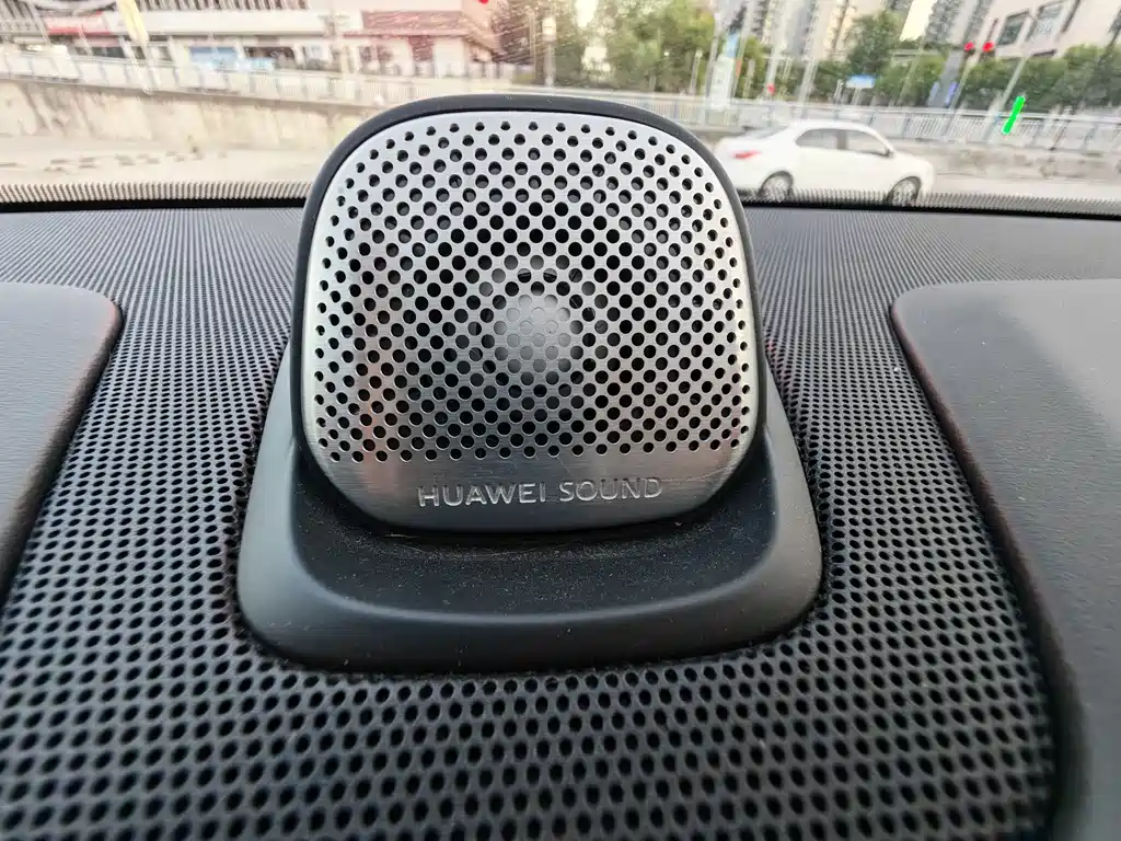 AITO AITO M5 — миниатюра 15