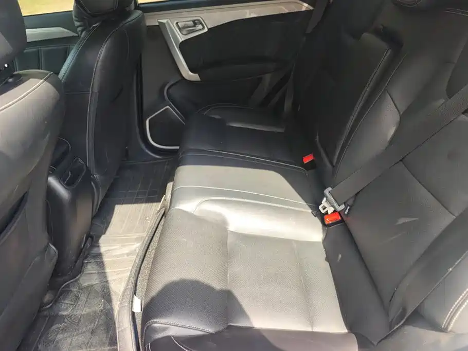 Geely Vision X6 — миниатюра 11