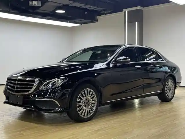 MERCEDES-BENZ E CLASS 2020