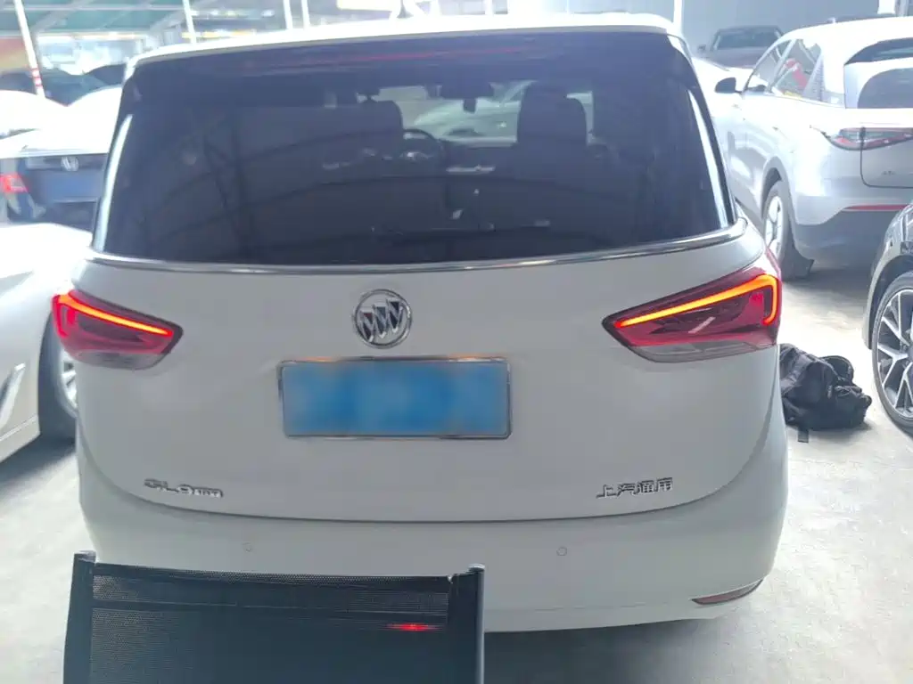 Buick GL6 — миниатюра 6