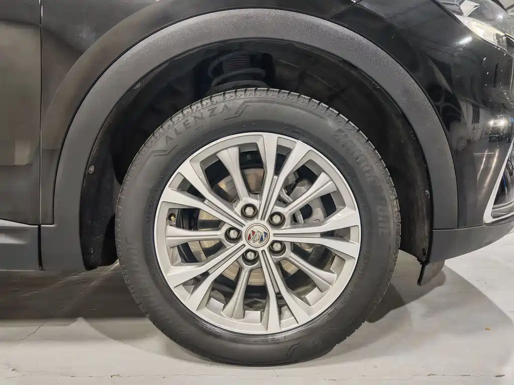 Buick Envision Plus — миниатюра 18
