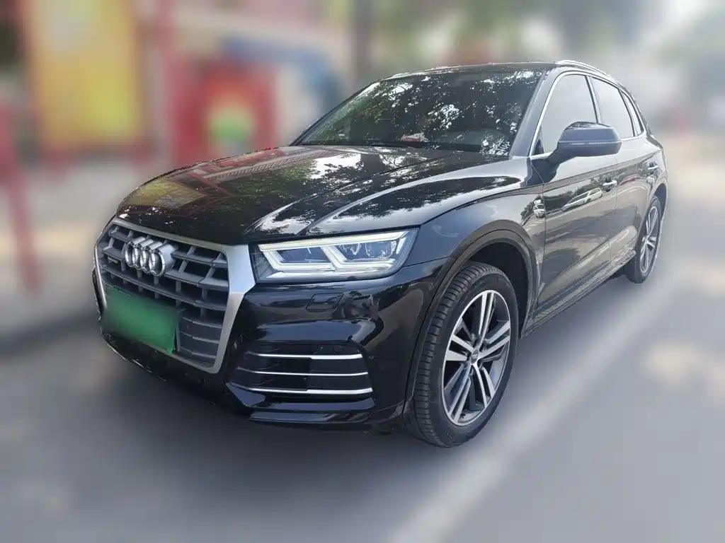 Audi Q5L — миниатюра 2