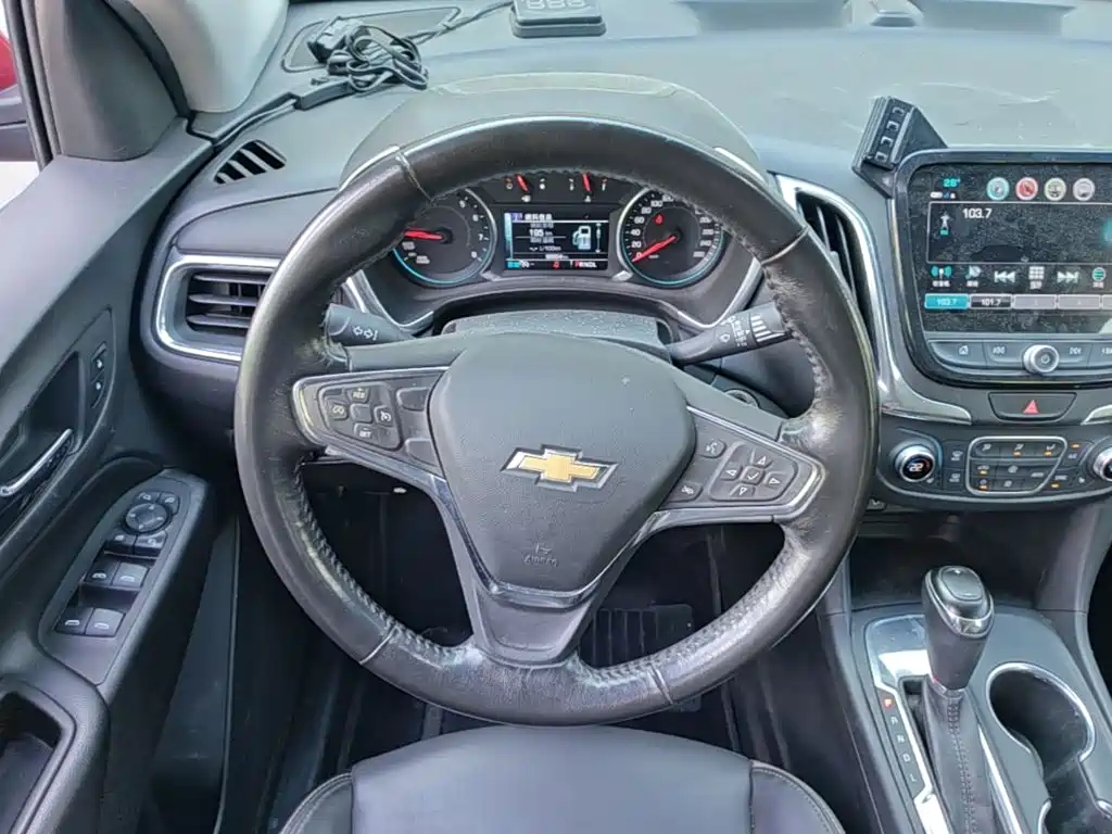 Chevrolet Equinox — миниатюра 15