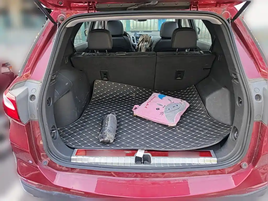 Chevrolet Equinox — миниатюра 24