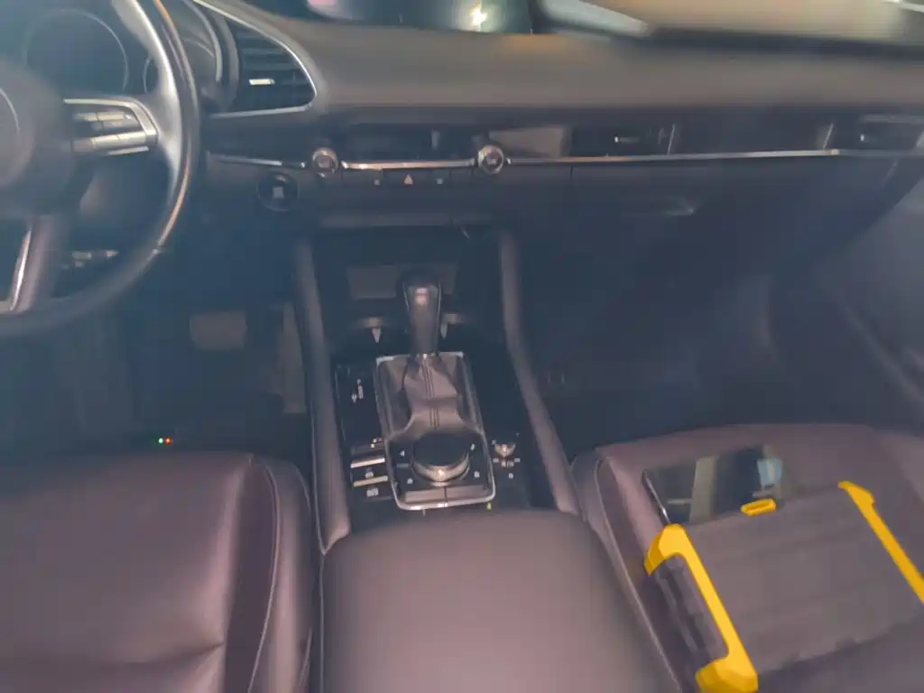 Mazda 3 Axela — миниатюра 14