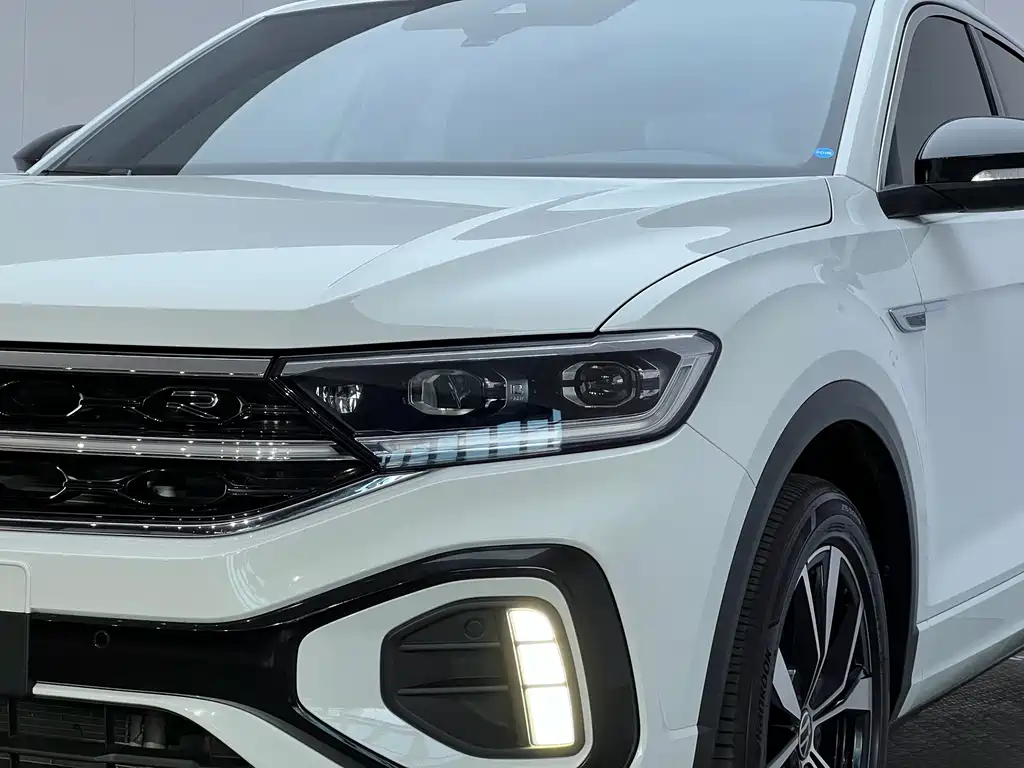 Volkswagen T-Roc — миниатюра 4