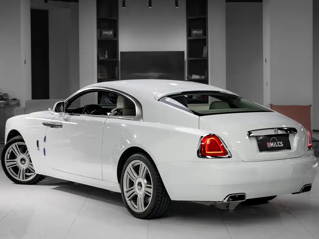 Rolls-Royce Wraith — миниатюра 4