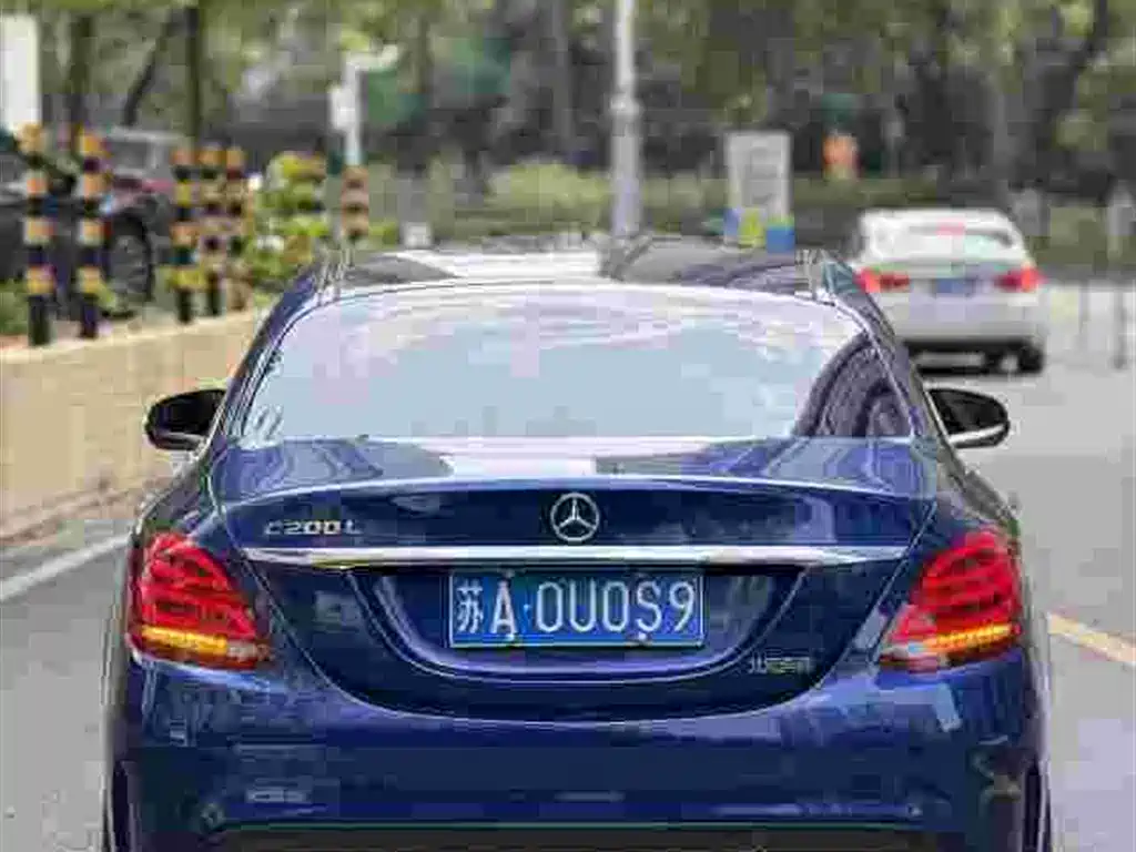 Mercedes-Benz C-Class — миниатюра 4