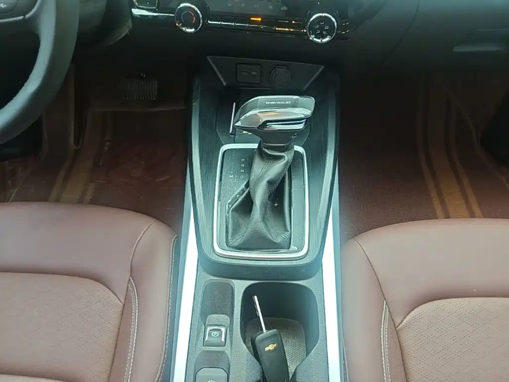 Chevrolet Monza — миниатюра 14