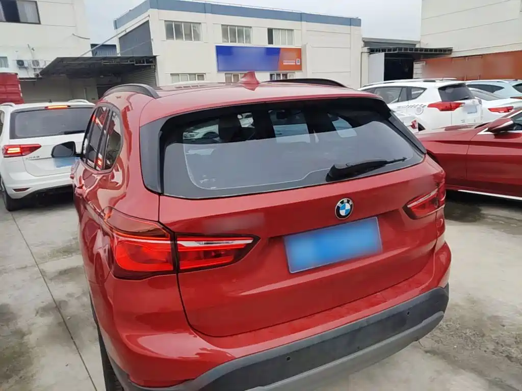 BMW X1 — миниатюра 5