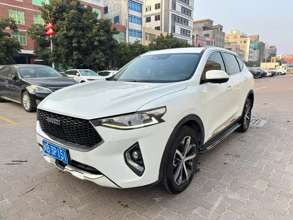 Haval F7