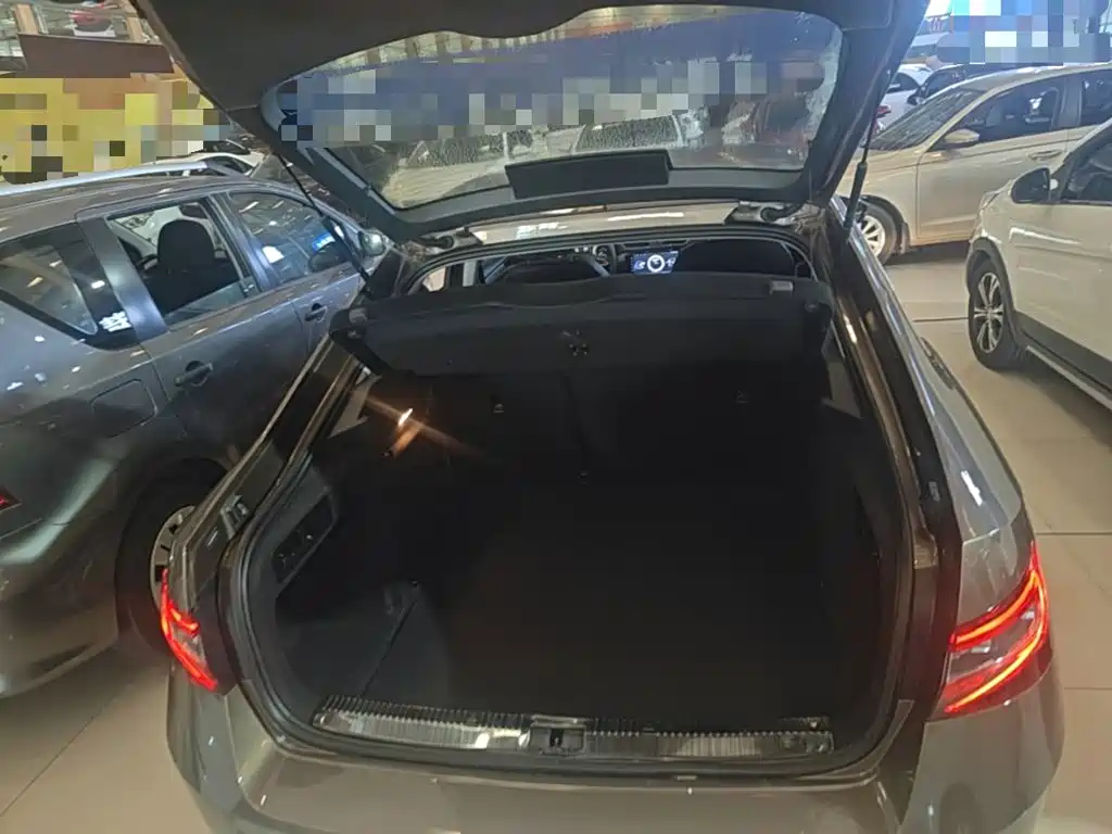 Skoda Superb — миниатюра 19
