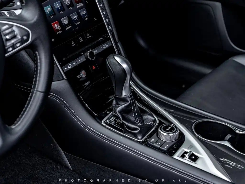 Infiniti Q50L — миниатюра 8
