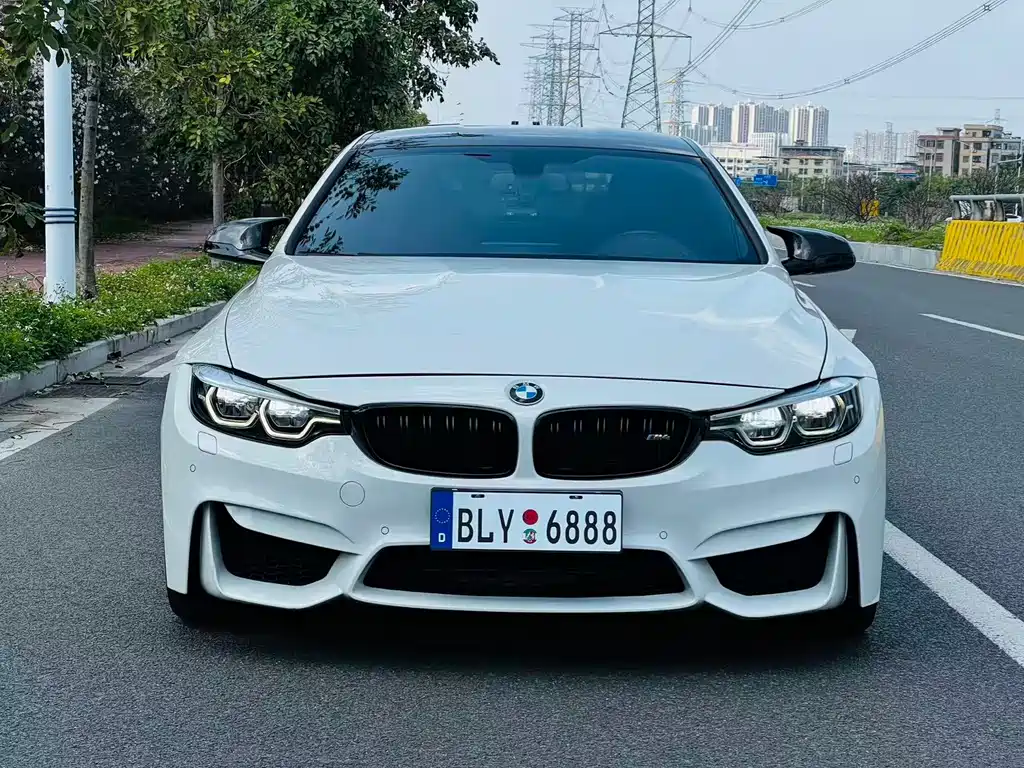 BMW M4