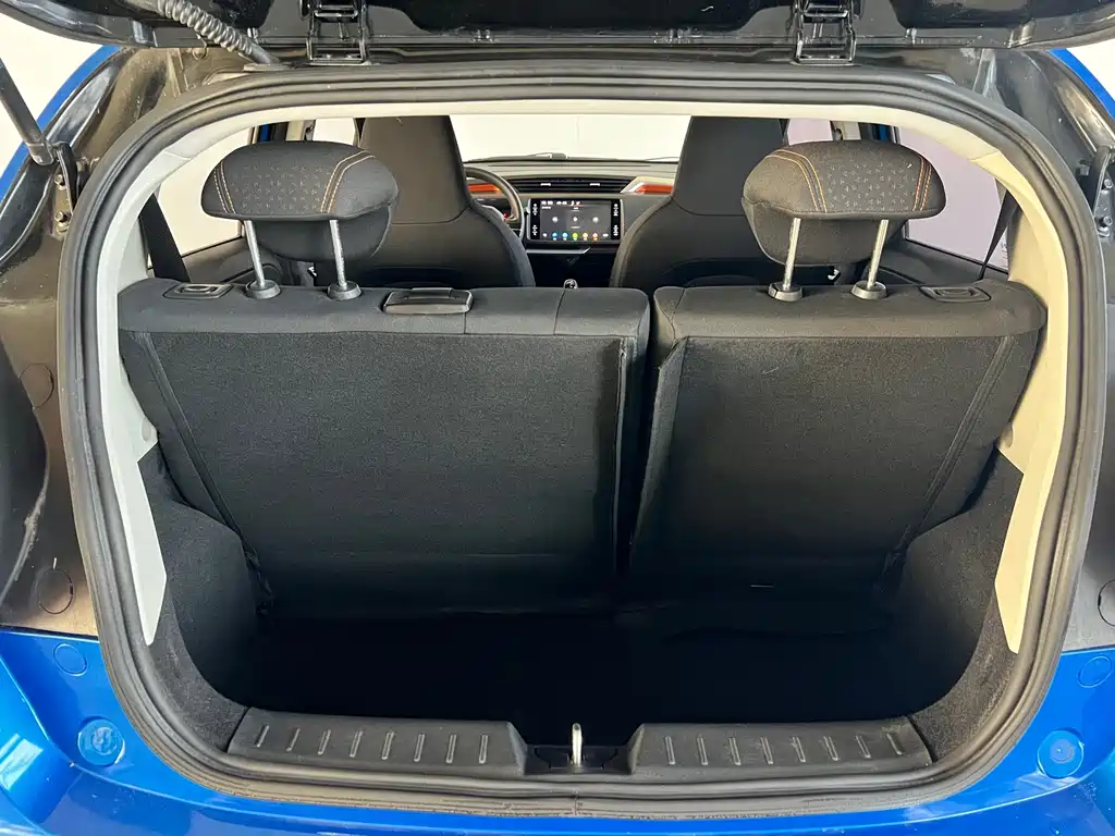Geely Vision X1 — миниатюра 19