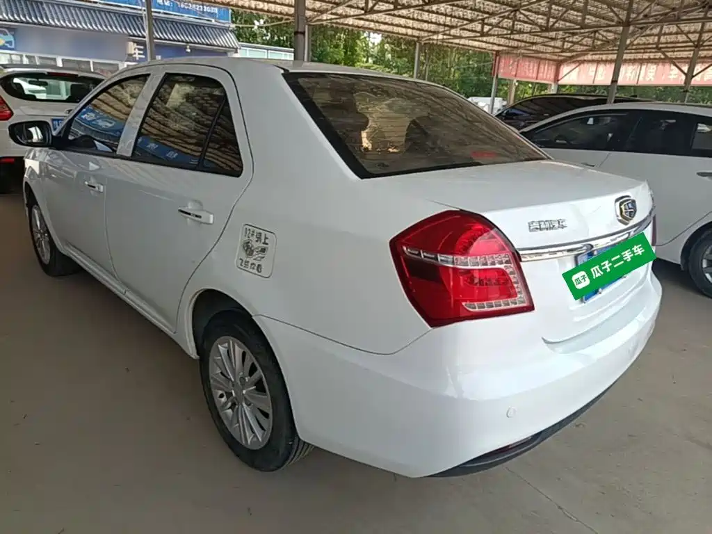 Geely King Kong — миниатюра 5