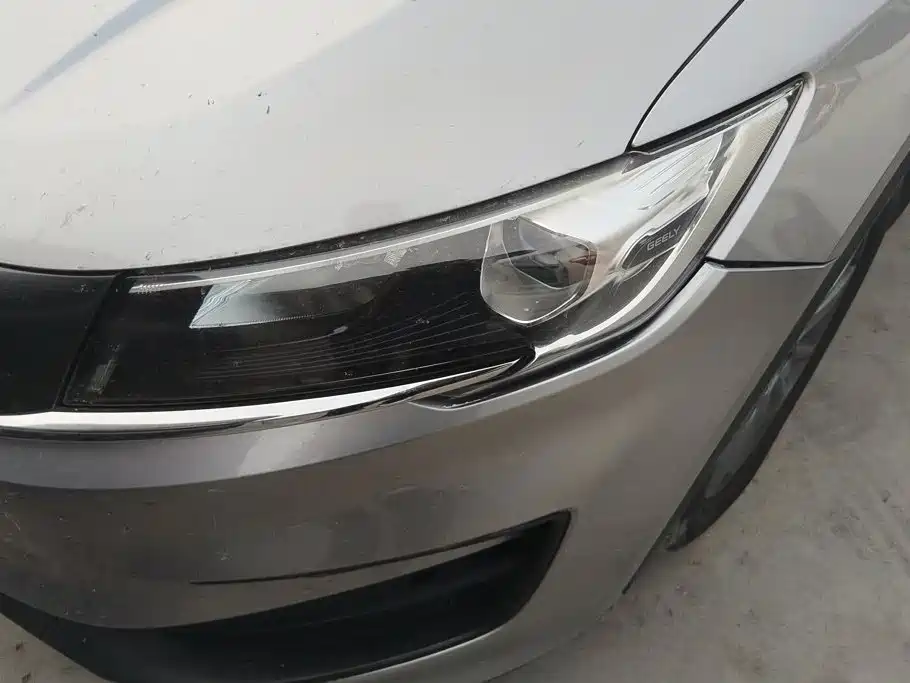 Geely Jia Ji — миниатюра 5
