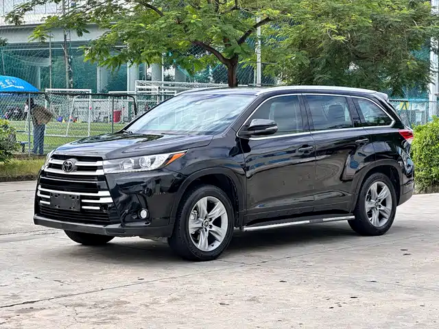 TOYOTA HIGHLANDER 2019