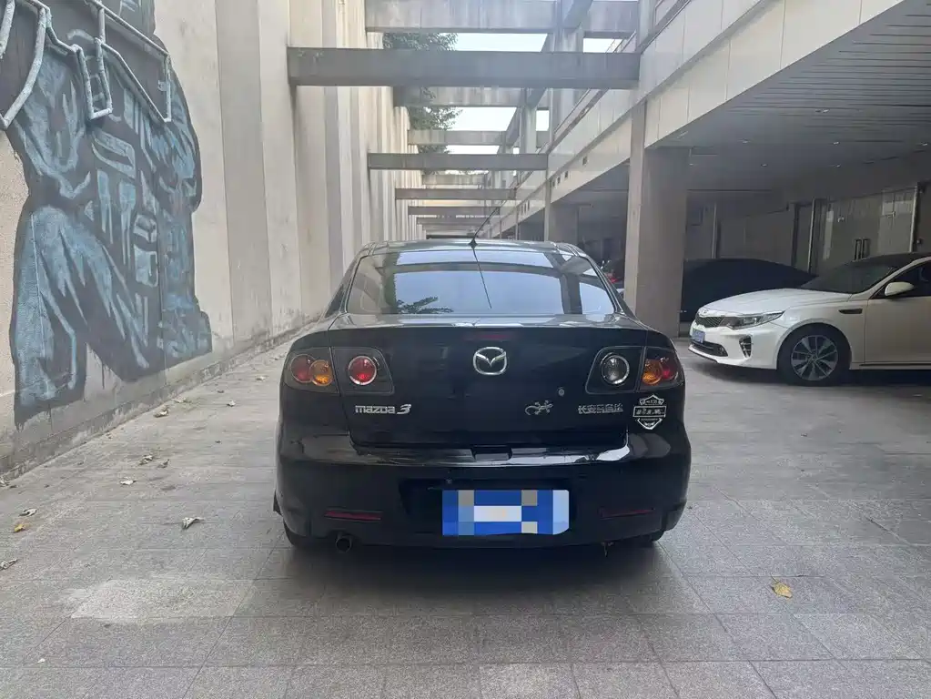 Mazda 3 — миниатюра 5