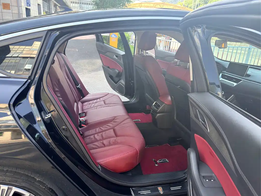 Hongqi Hongqi H5 — миниатюра 12