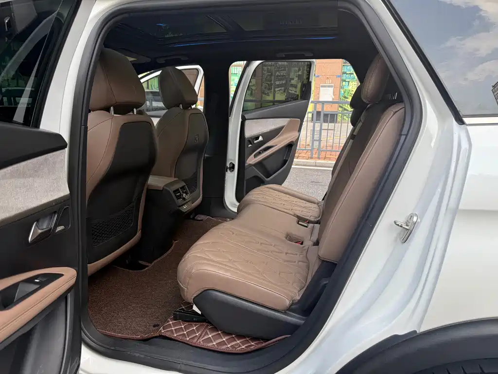 Peugeot 5008 — миниатюра 13