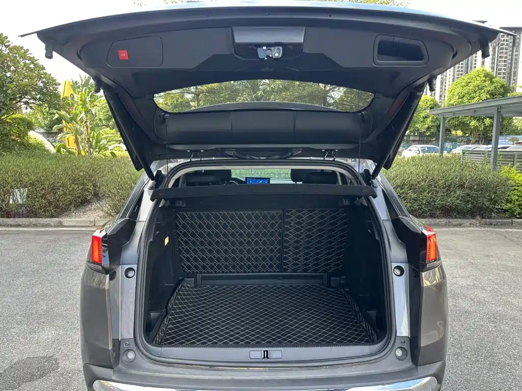 Peugeot 4008 — миниатюра 7
