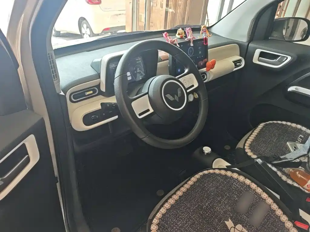 Wuling MINIEV — миниатюра 10