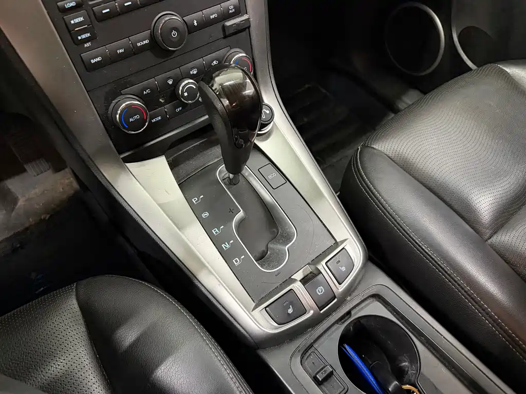 Chevrolet Captiva — миниатюра 6