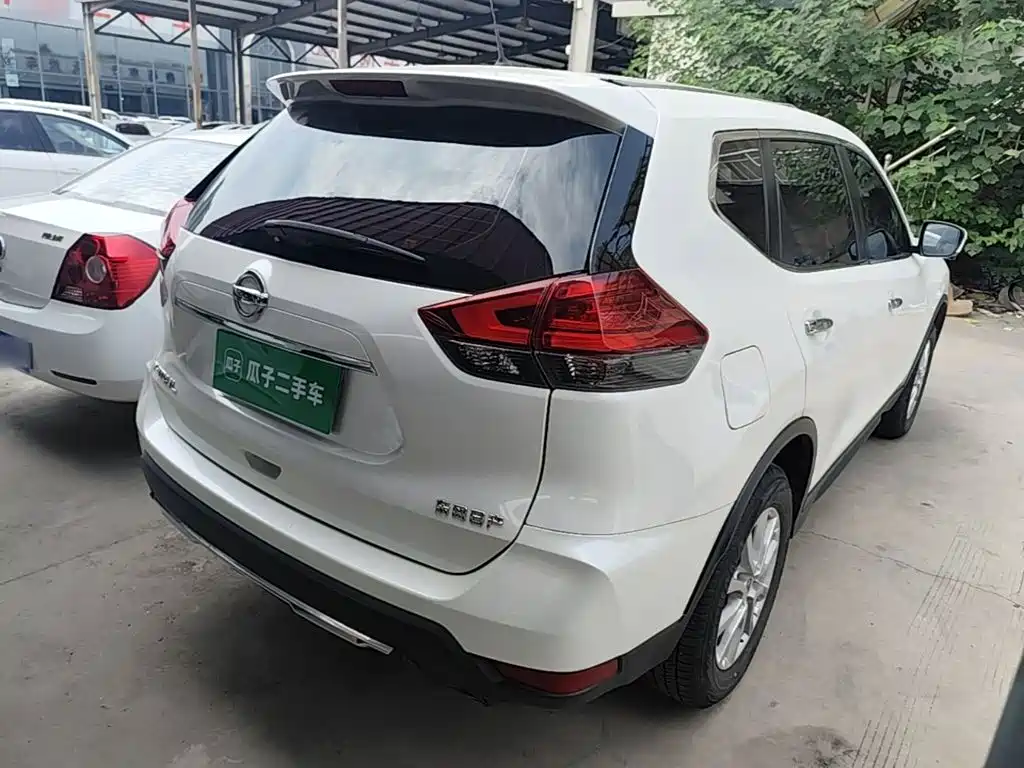 Nissan X-Trail — миниатюра 7