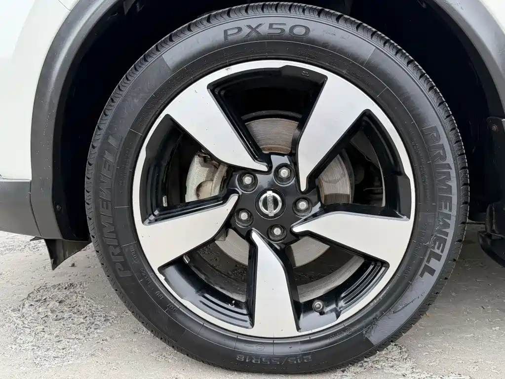Nissan Qashqai — миниатюра 13