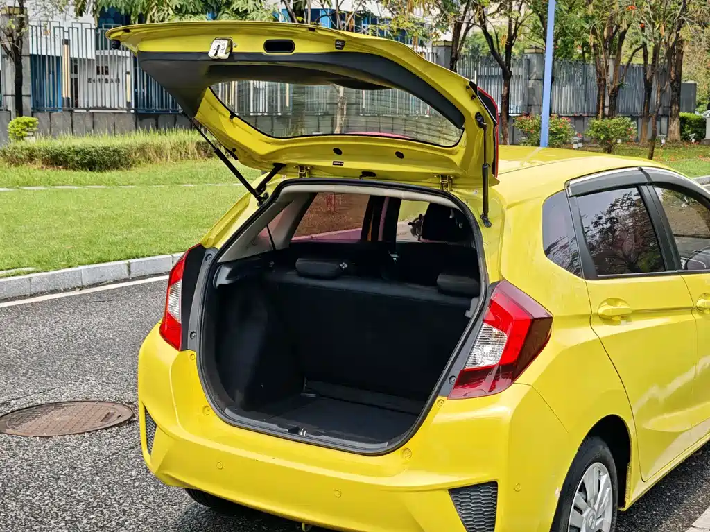 Honda Fit 1.5L LX CVT Comfort Type, фото 13