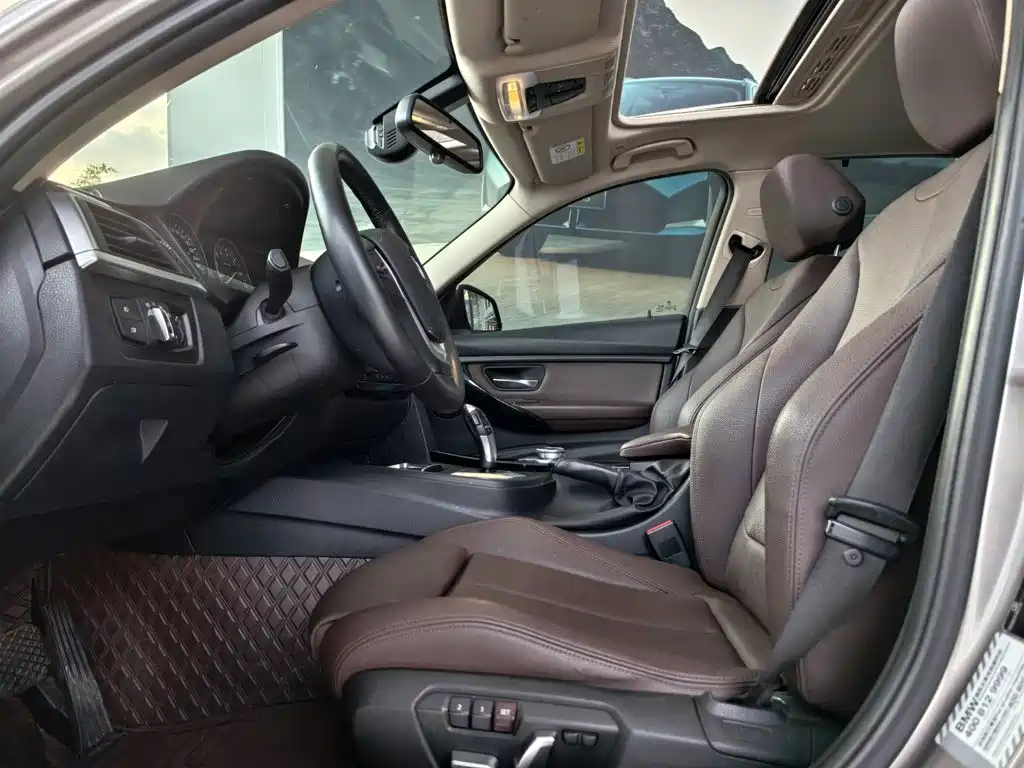 BMW 3 Series — миниатюра 7