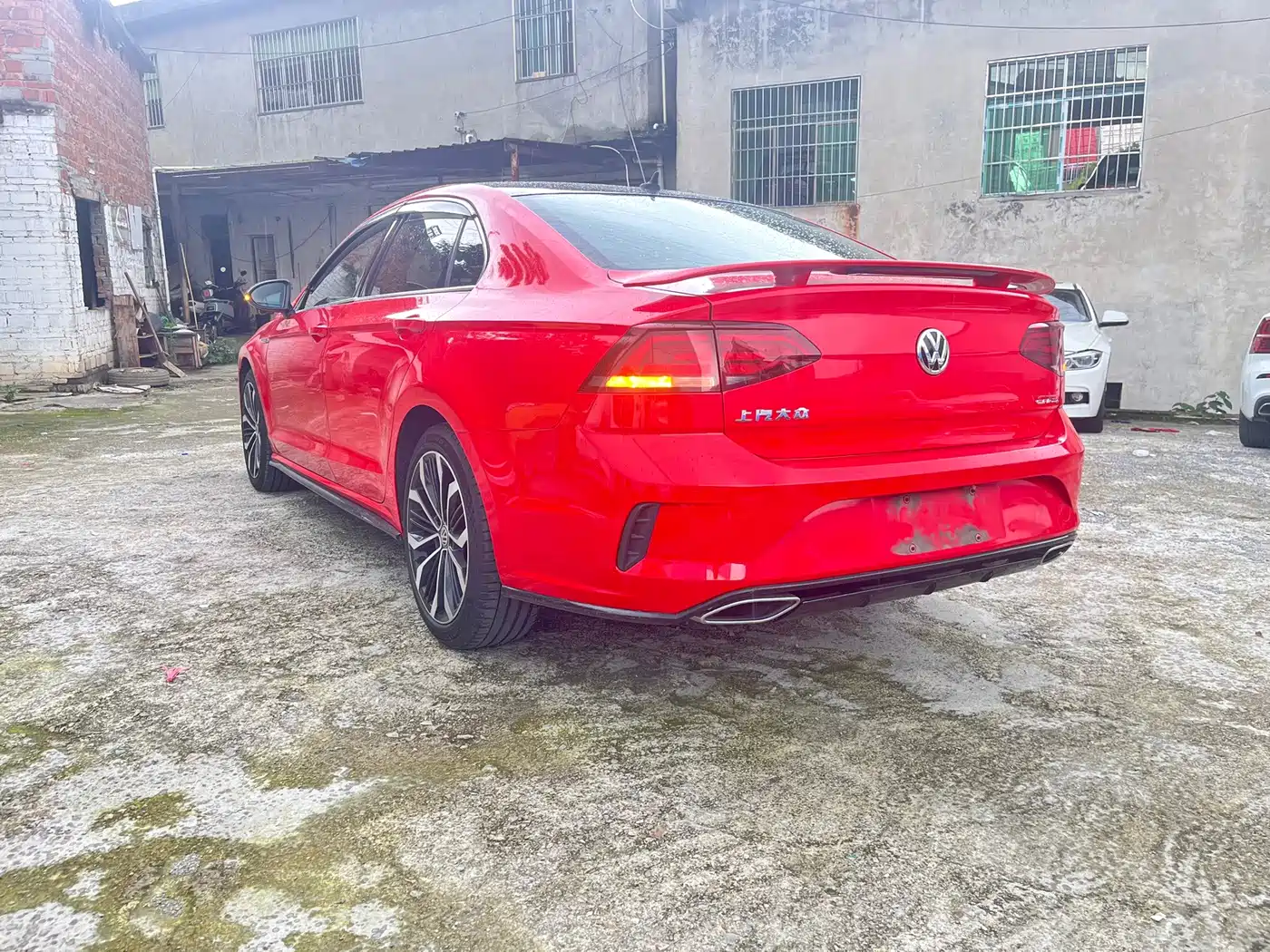 Volkswagen Lamando