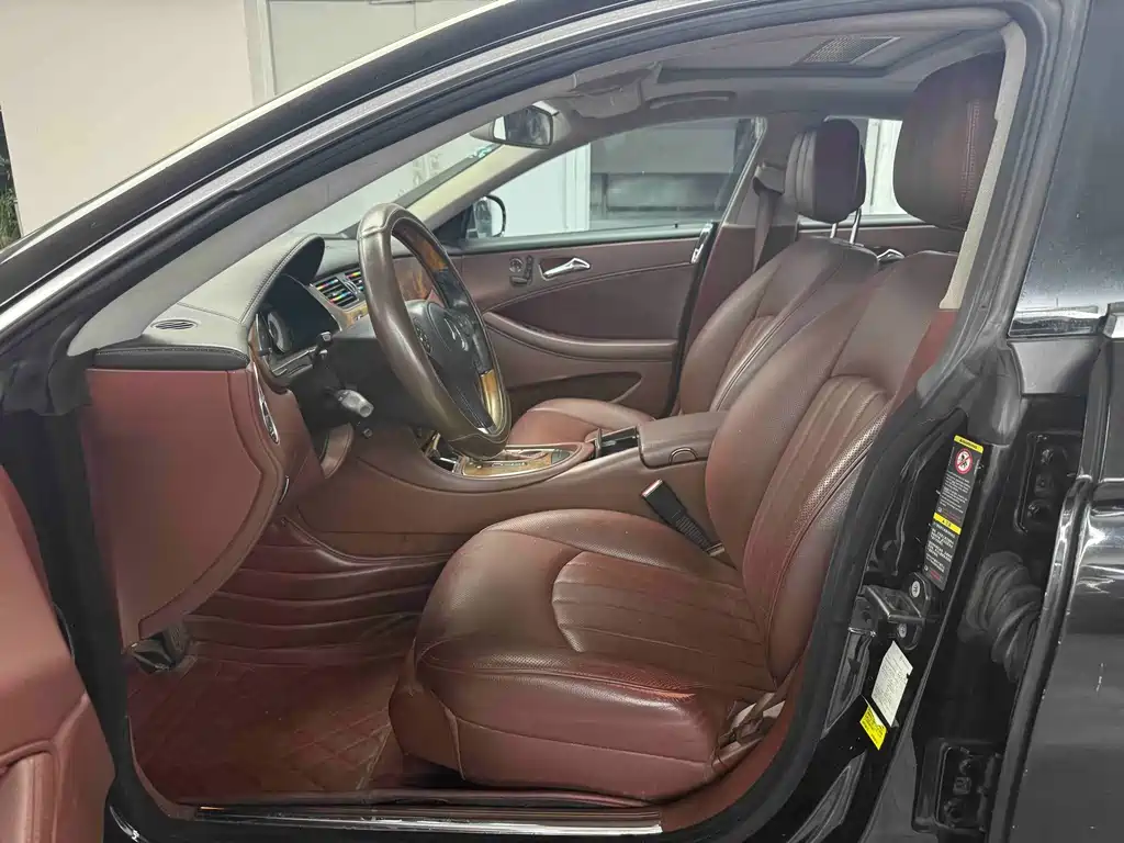 Mercedes-Benz CLS — миниатюра 5