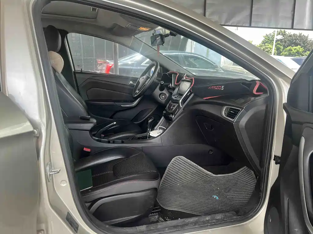 Chery Arrizo 5 5 2016 1.5L CVT