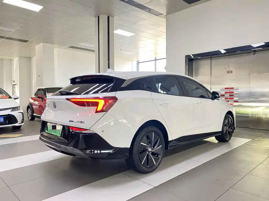 Buick Velite 6 — миниатюра 7