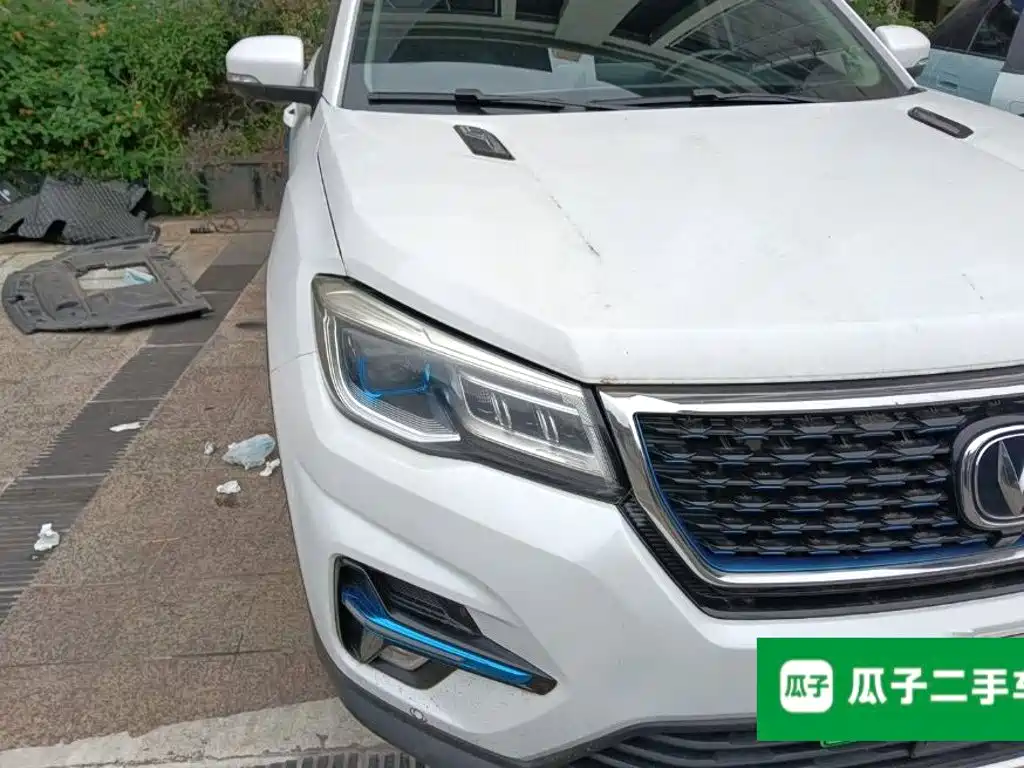 Changan CS75 New Energy — миниатюра 7