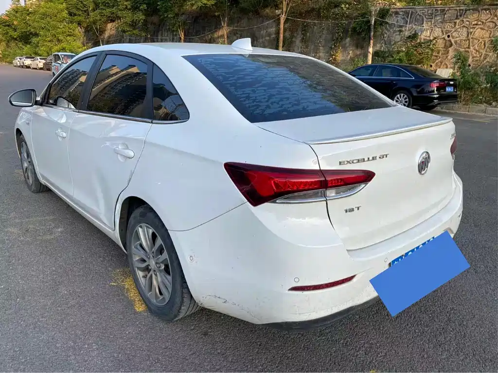 Buick Excelle — миниатюра 11