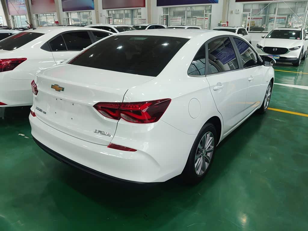 Chevrolet Monza 1.5 л 2022 г. Белый, пробег 15700 км