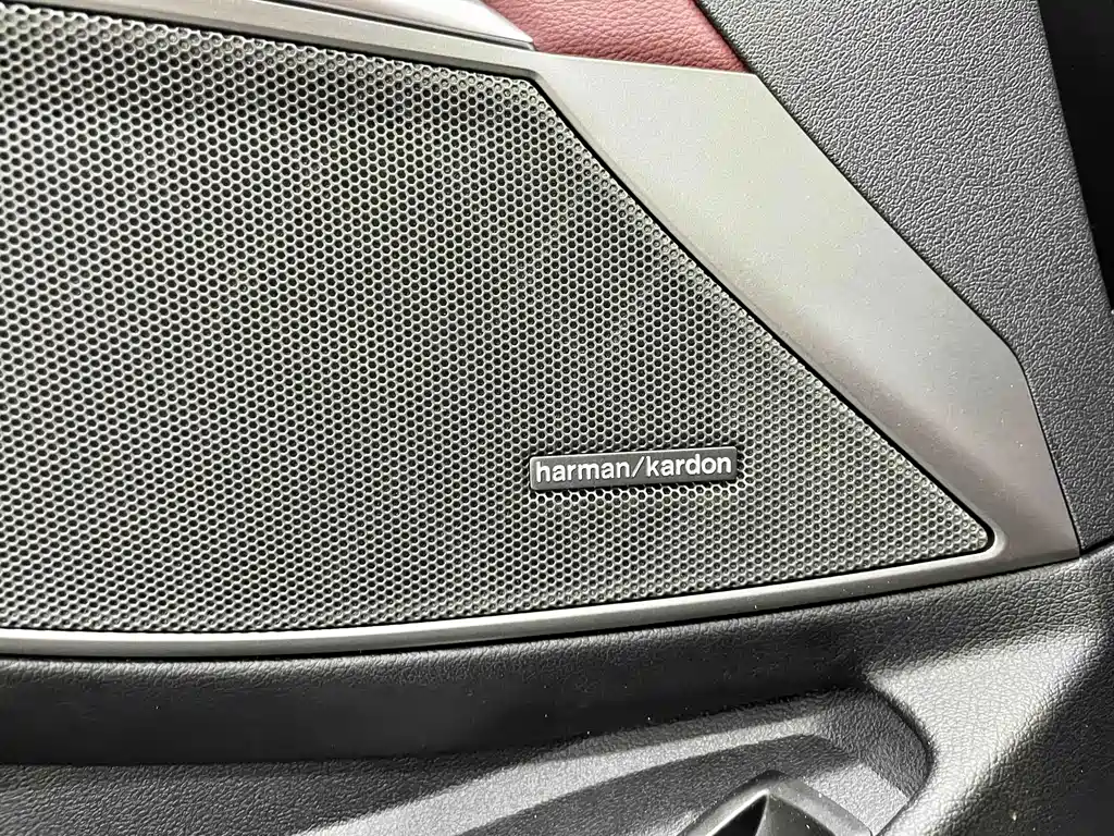 BMW 3 Series — миниатюра 18