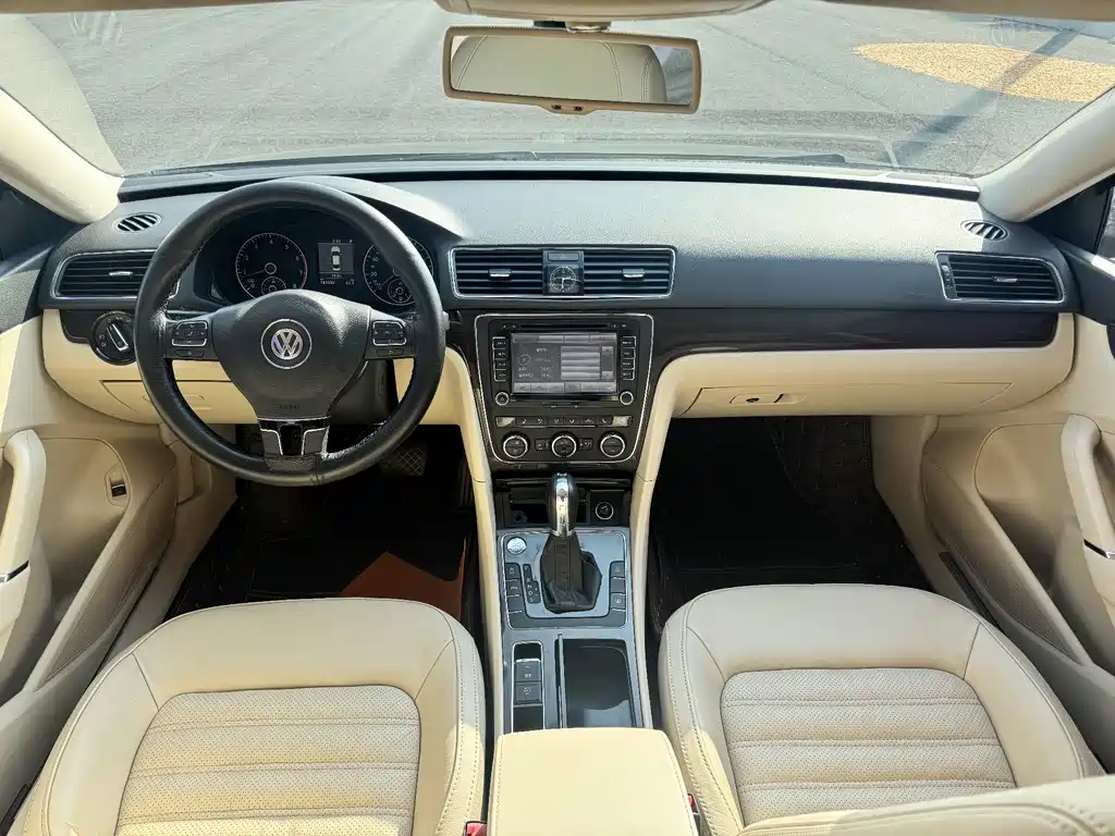 Volkswagen Passat — миниатюра 4