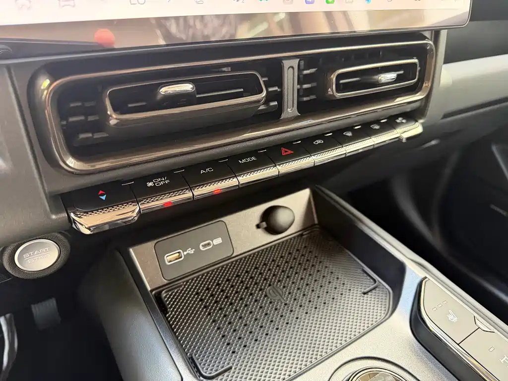 Haval Menglong New Energy — миниатюра 18