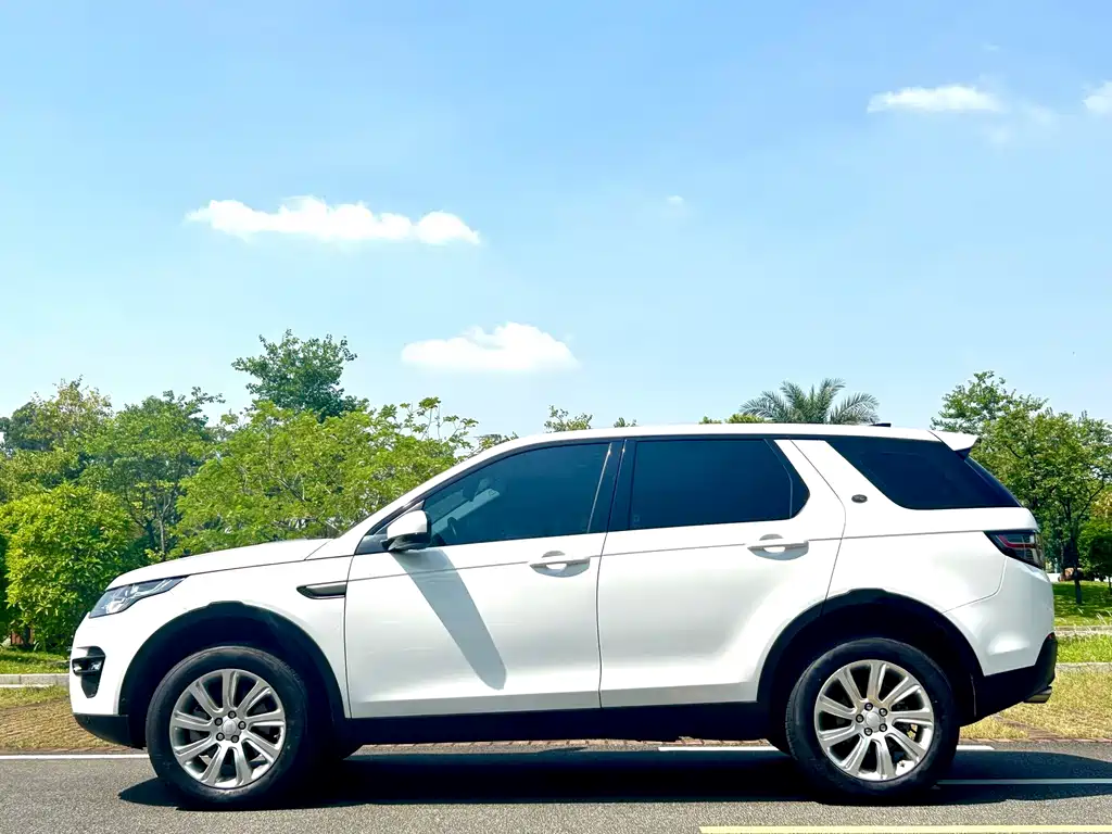Land Rover Discovery Sport — миниатюра 5