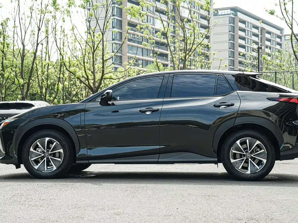Lexus RZ 2023 450e