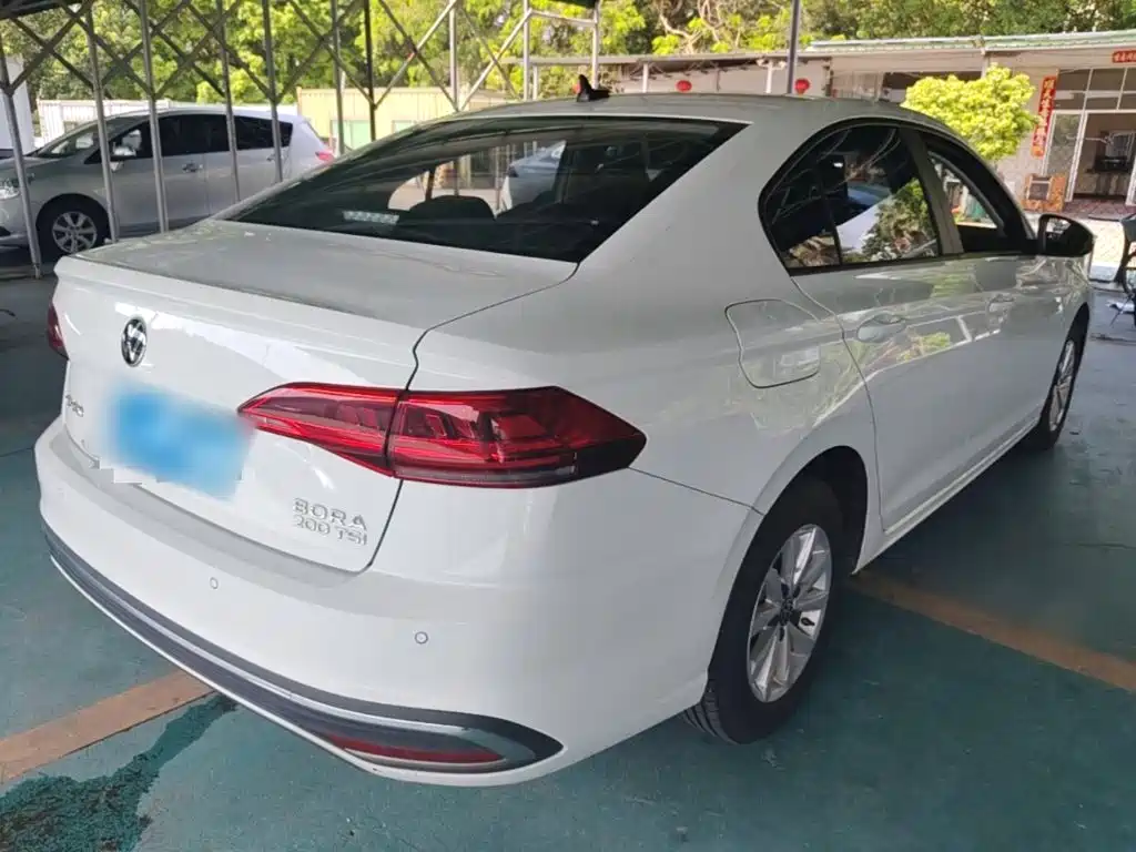 Volkswagen Bora — миниатюра 7