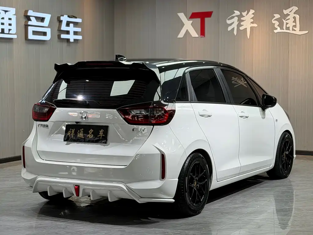 Honda Fit — миниатюра 15