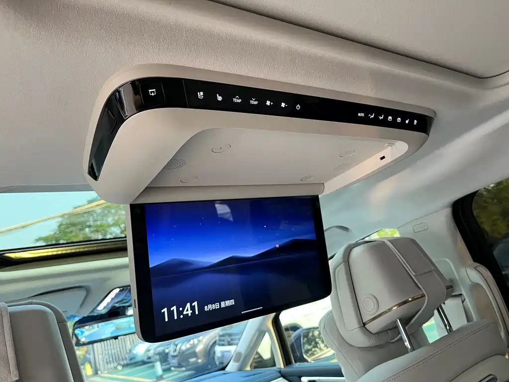 BUICK GL8 NEW ENERGY