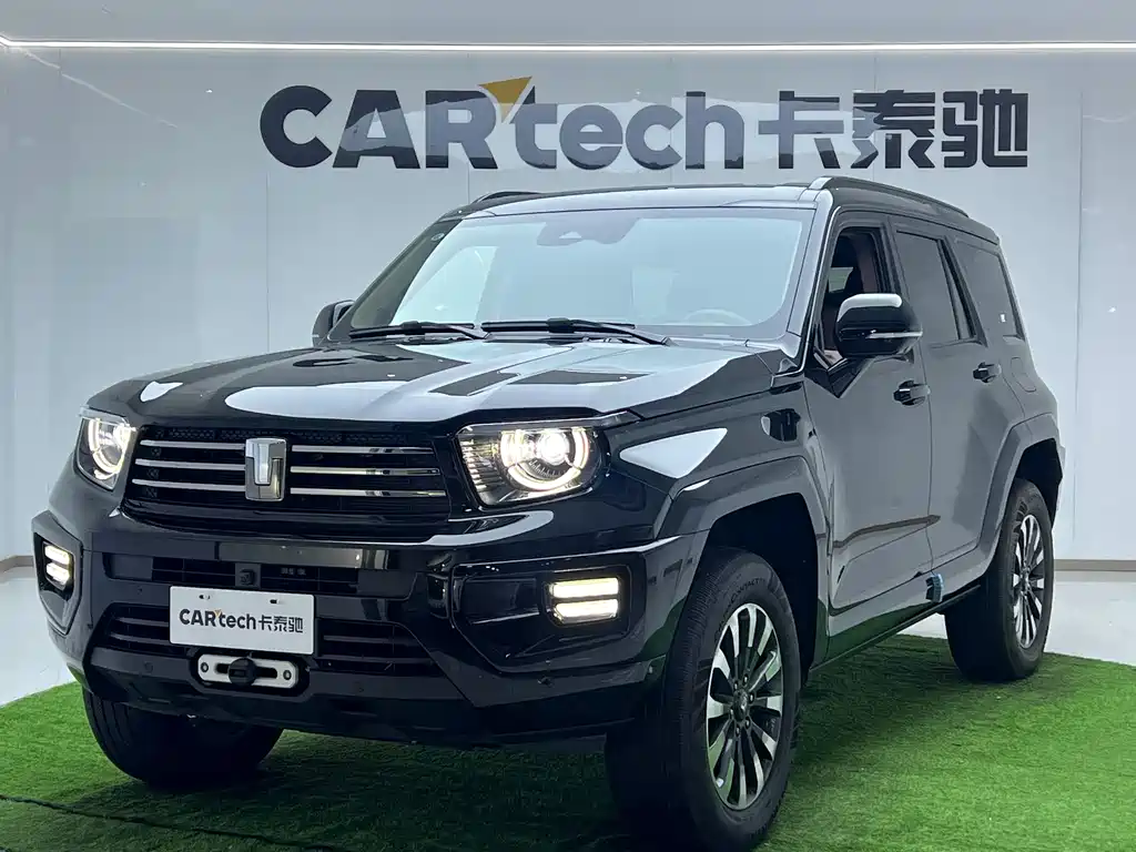 TANK TANK 700 NEW ENERGY